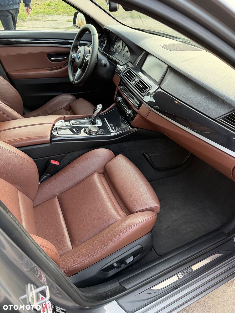BMW Seria 5 520d - 8