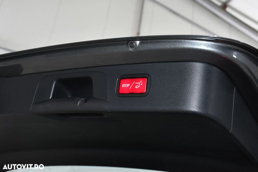 Mercedes-Benz GLC 220 d 4MATIC 9G-TRONIC AMG Line - 32