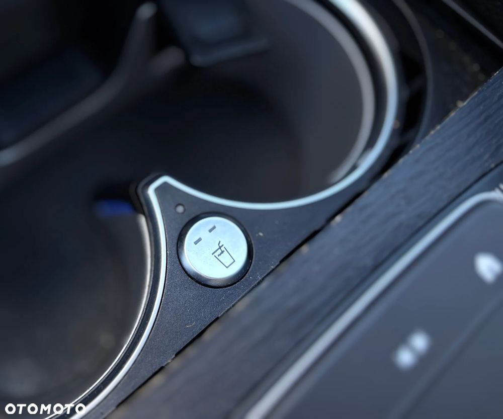 Mercedes-Benz GLE - 30