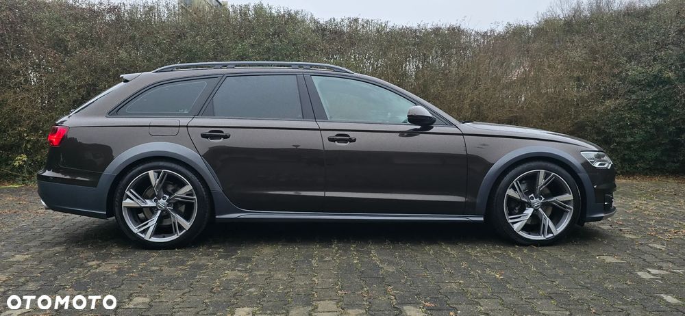 Audi A6 Allroad - 10