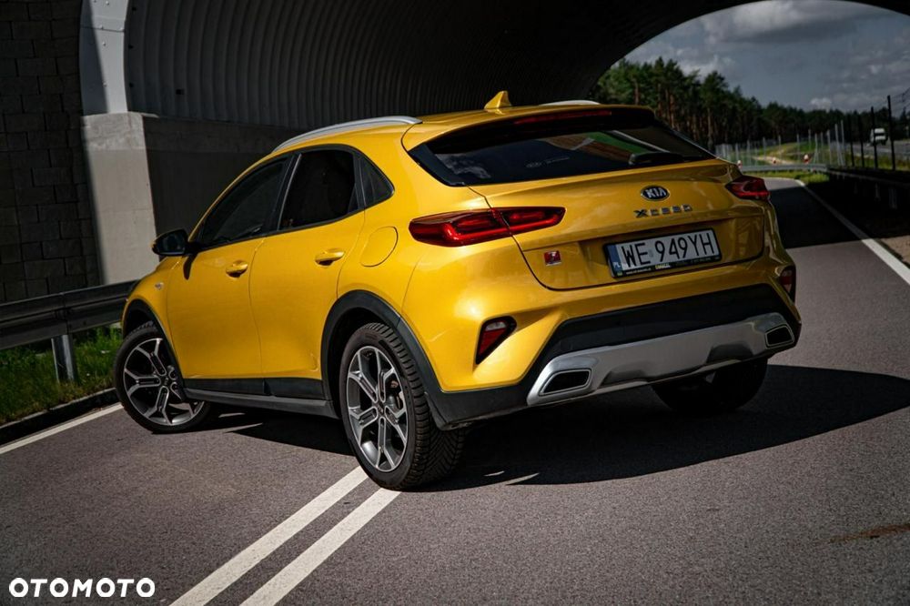 Kia XCeed - 18