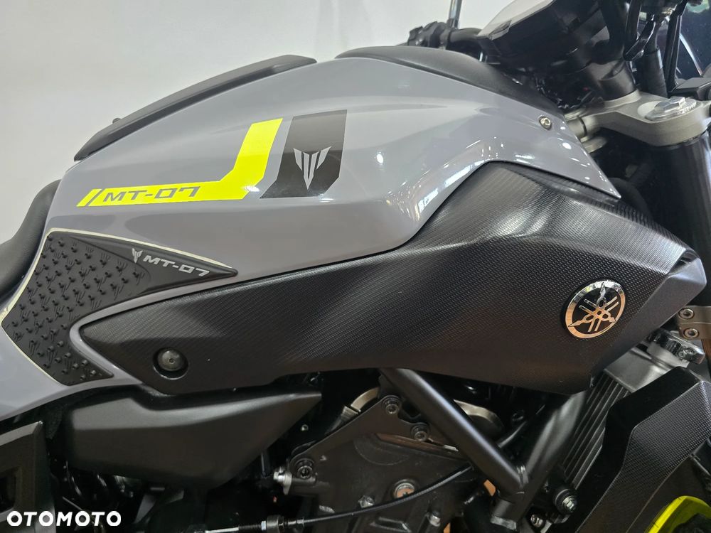 Yamaha MT - 18