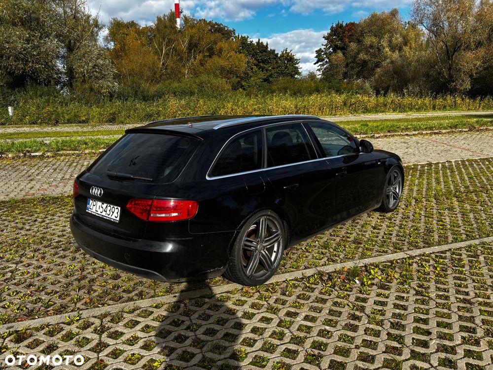 Audi A4 - 4