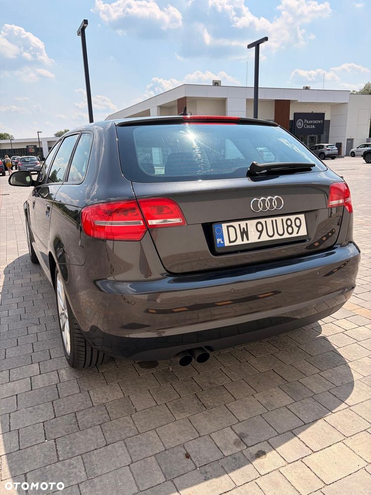 Audi A3 Sportback - 8