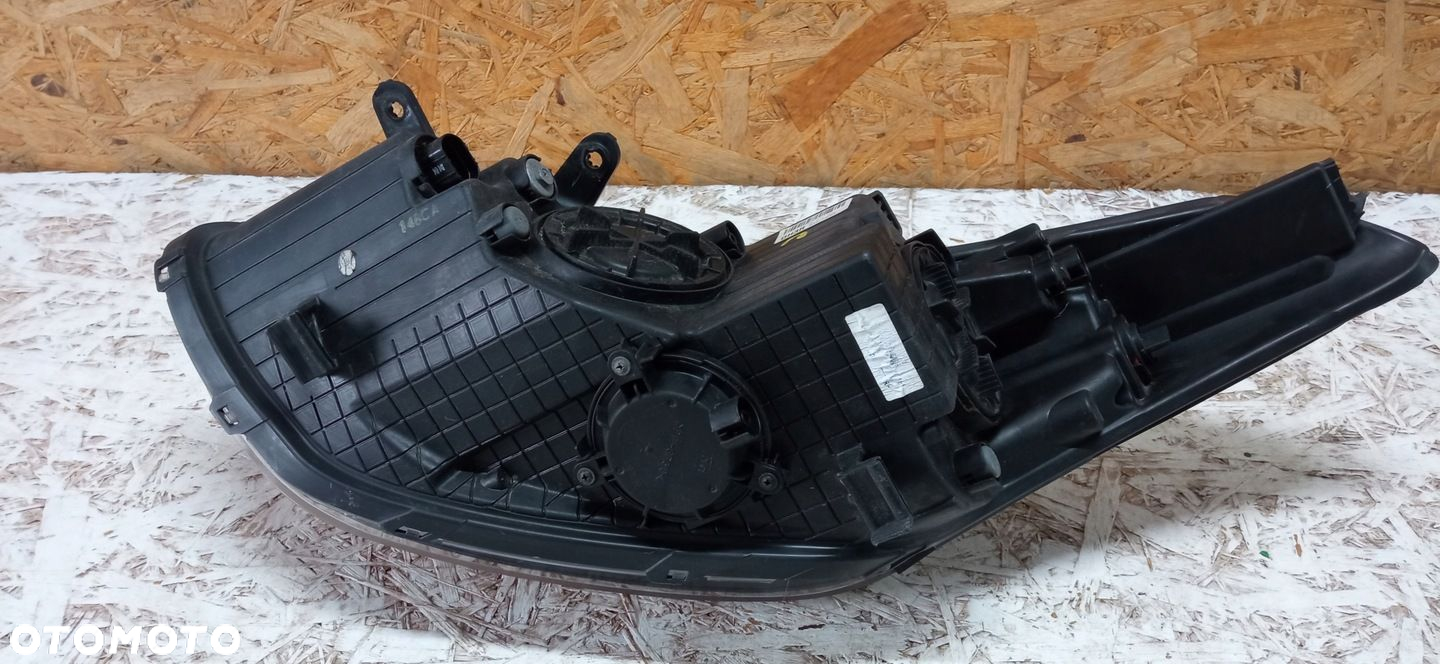 HYUNDAI I30 II 12- LAMPA REFLEKTOR PRAWY PRZÓD SOCZEWKA 92102-A6000 EU OE - 8