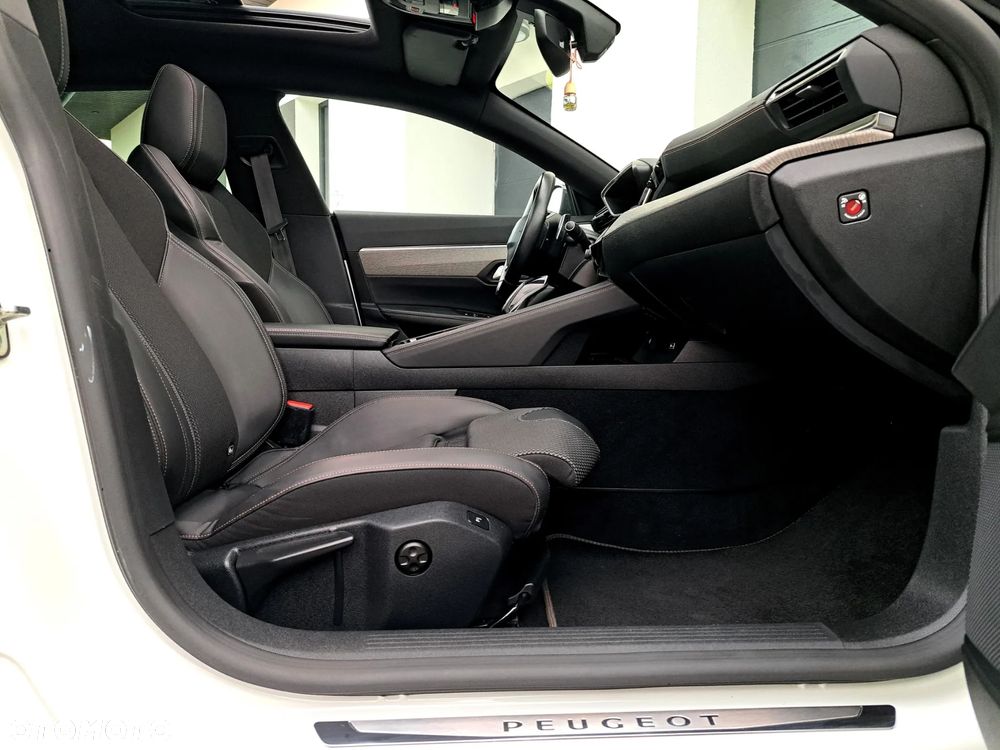 Peugeot 5008 - 21