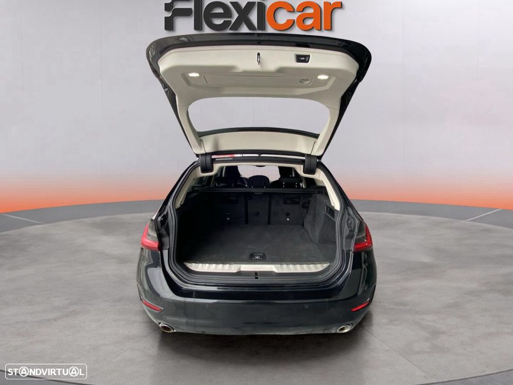 BMW 330 e Corporate Edition Auto - 14