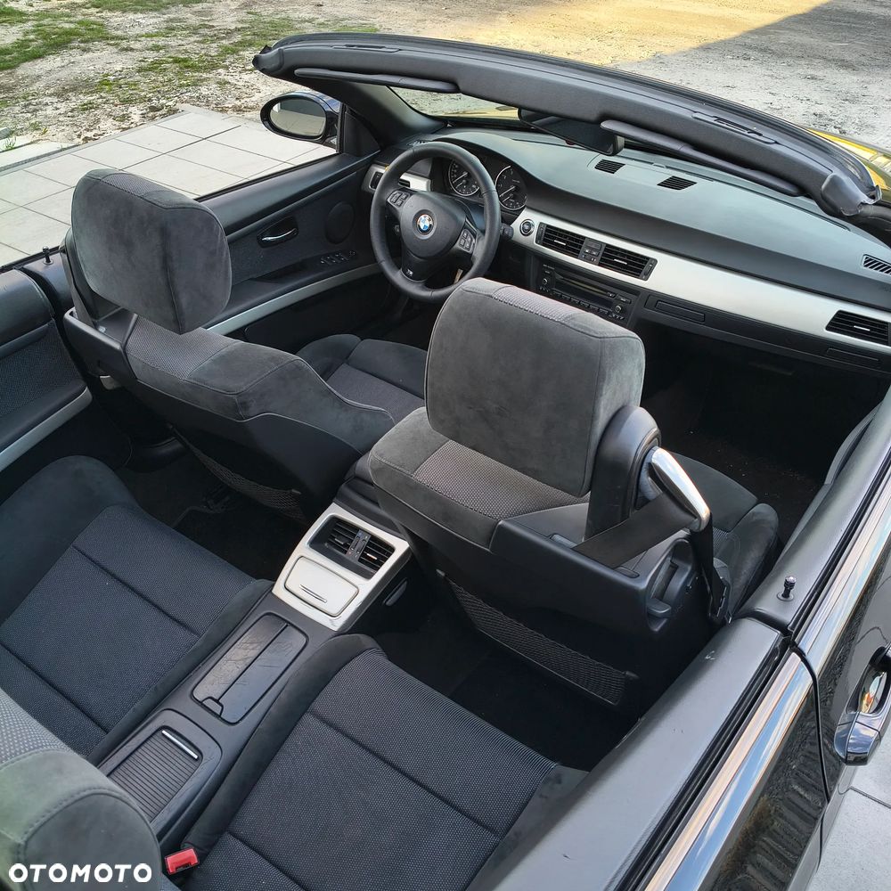 BMW Seria 3 320i - 22