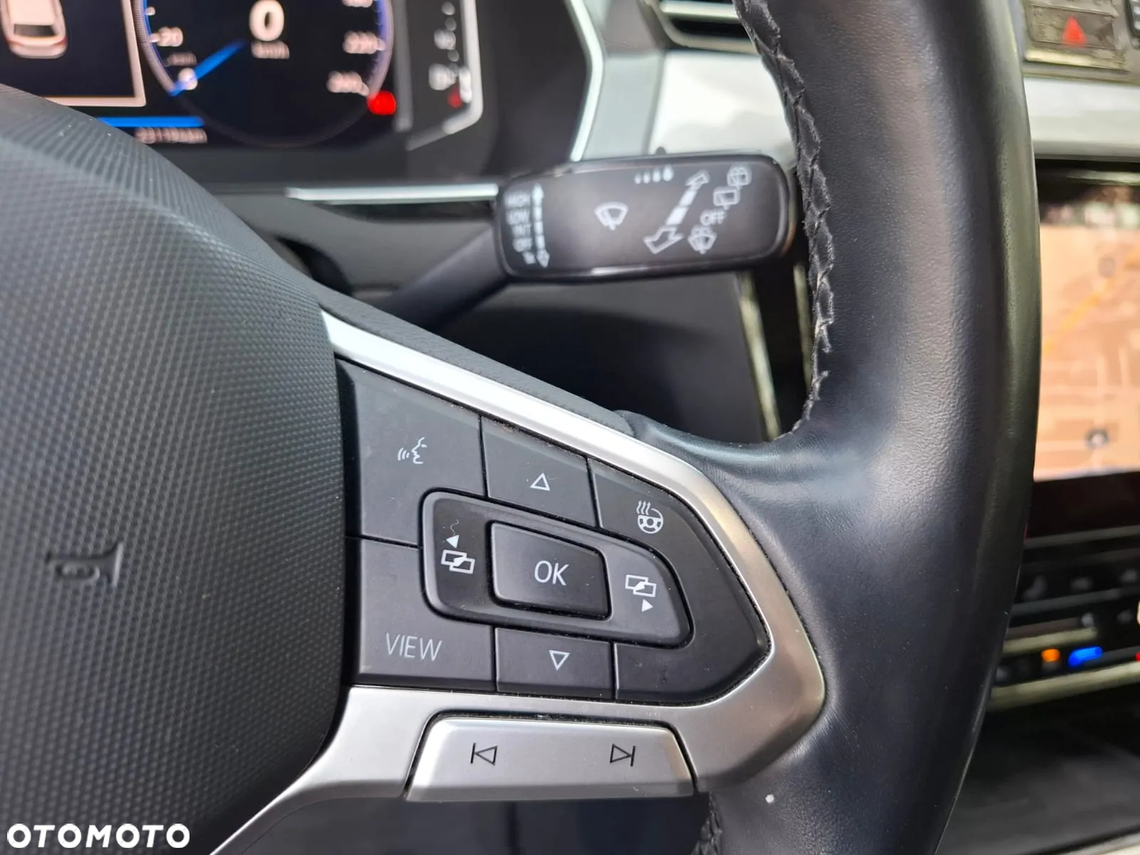 Volkswagen Passat 1.5 TSI EVO Business - 36