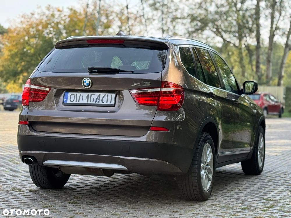 BMW X3 xDrive20d - 13