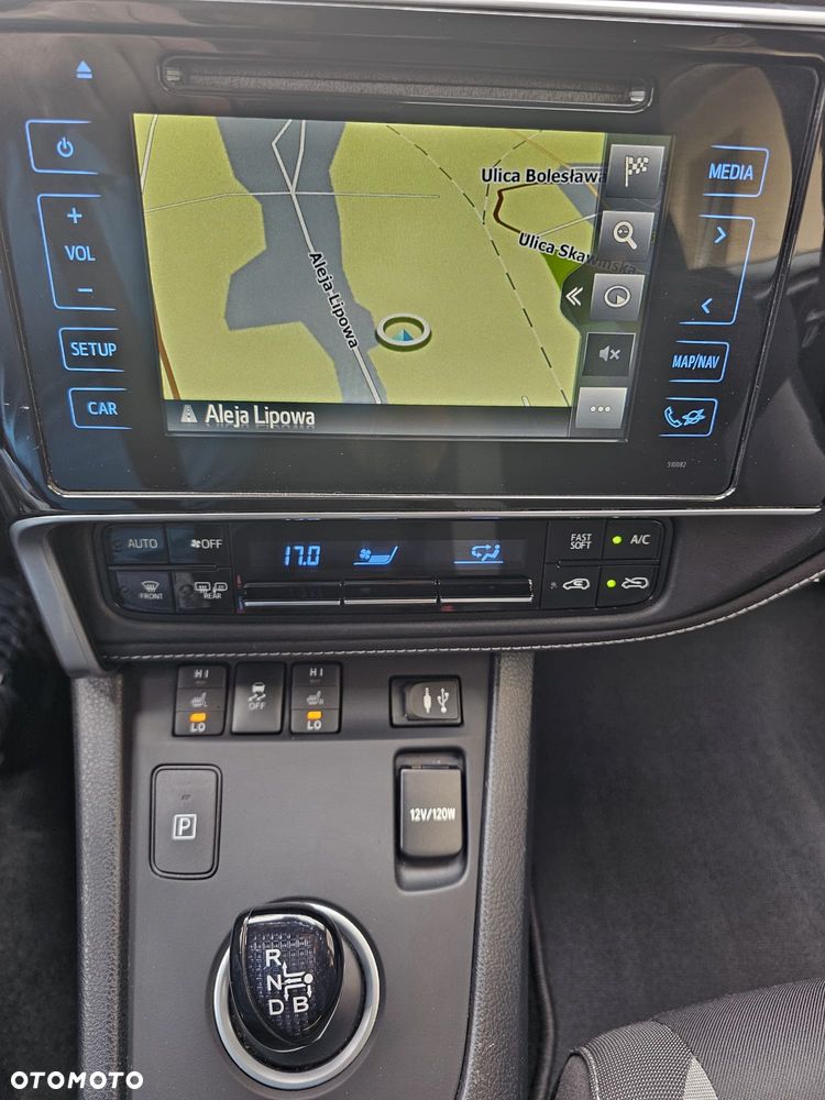 Toyota Auris - 23