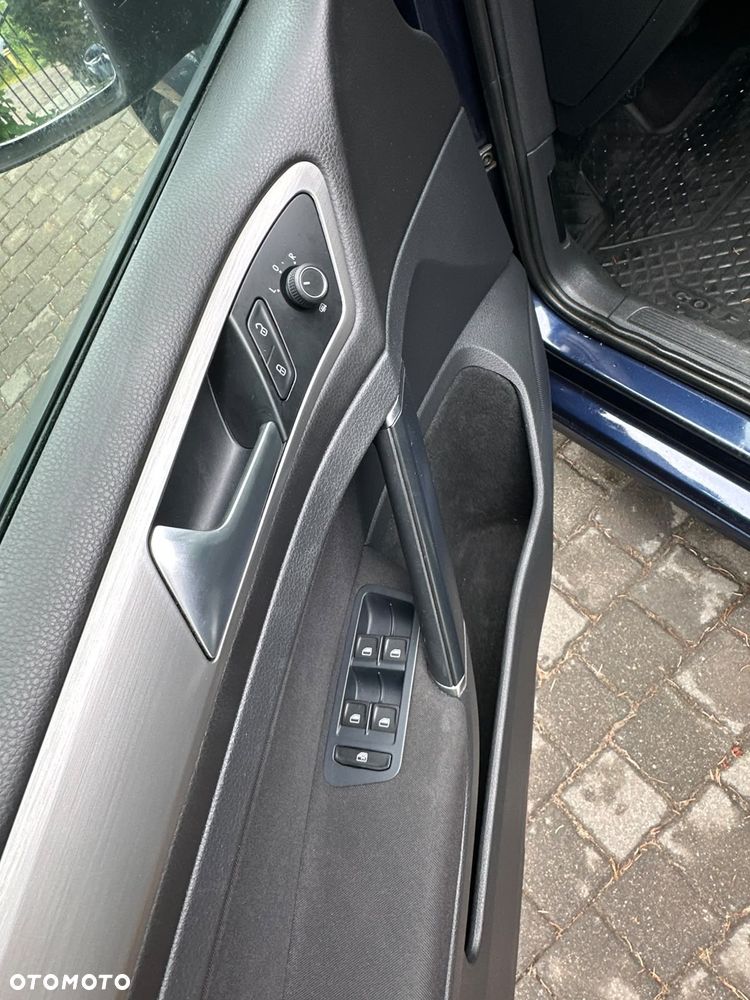 Volkswagen Golf 1.6 TDI 4Motion BlueMotion Technology Comfortline - 11