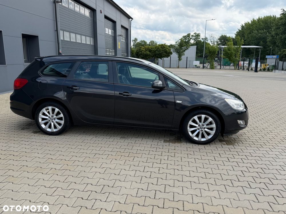 Opel Astra 1.4 T Sport - 19