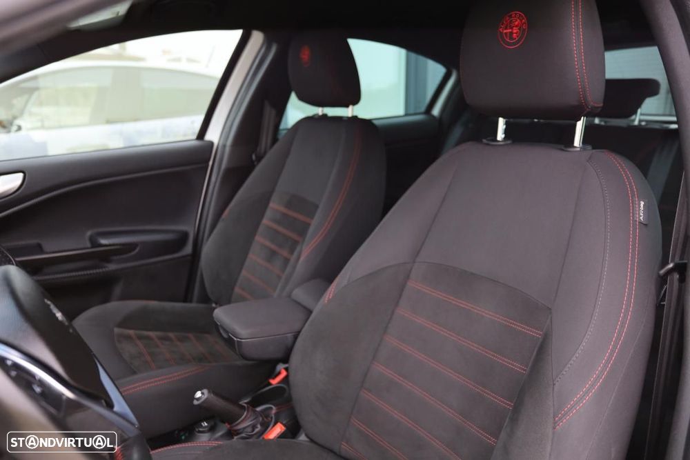 Alfa Romeo Giulietta - 8