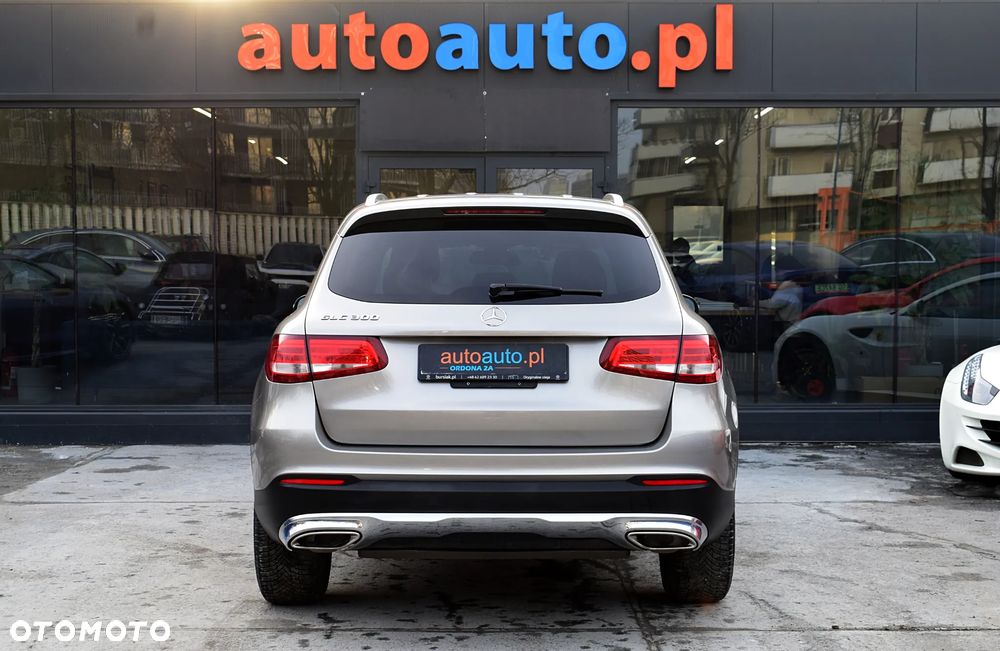 Mercedes-Benz GLC - 20