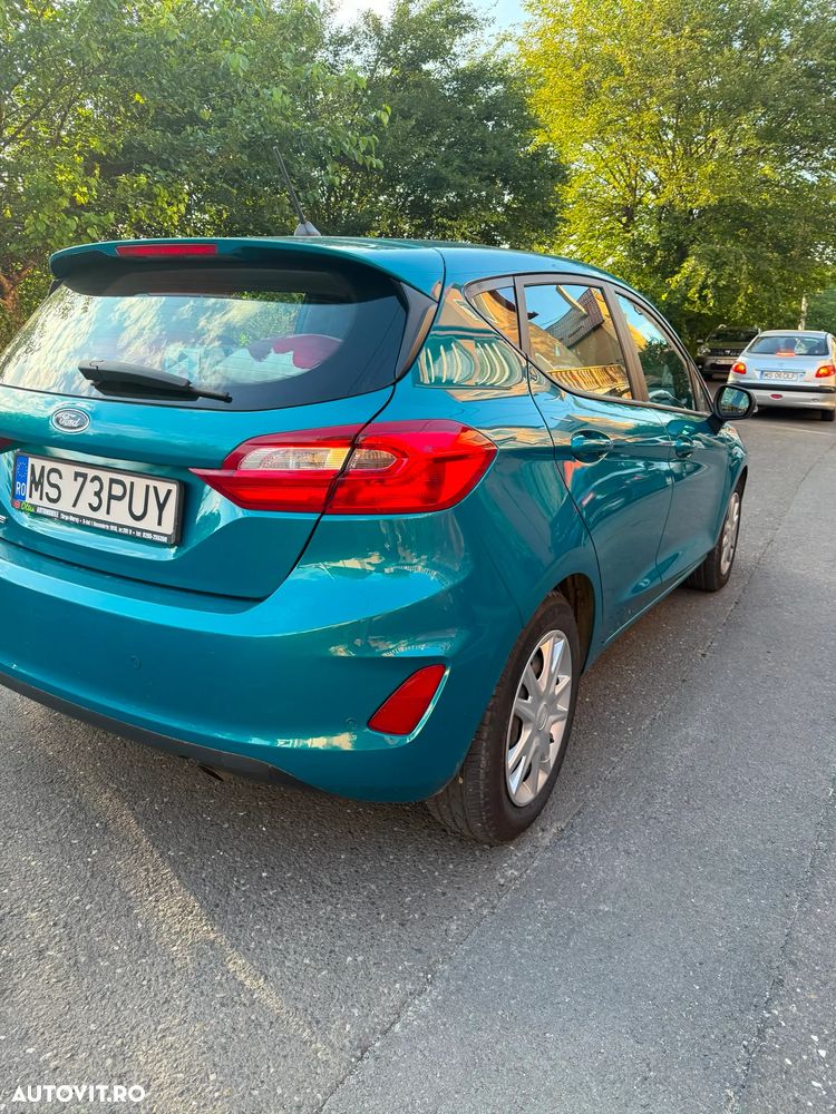 Ford Fiesta - 10
