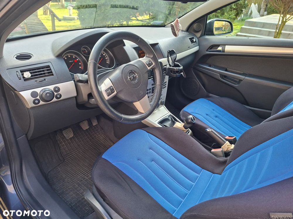 Opel Astra - 10
