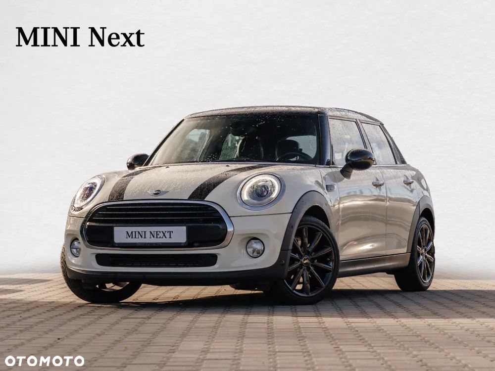 MINI Cooper Standard - 2