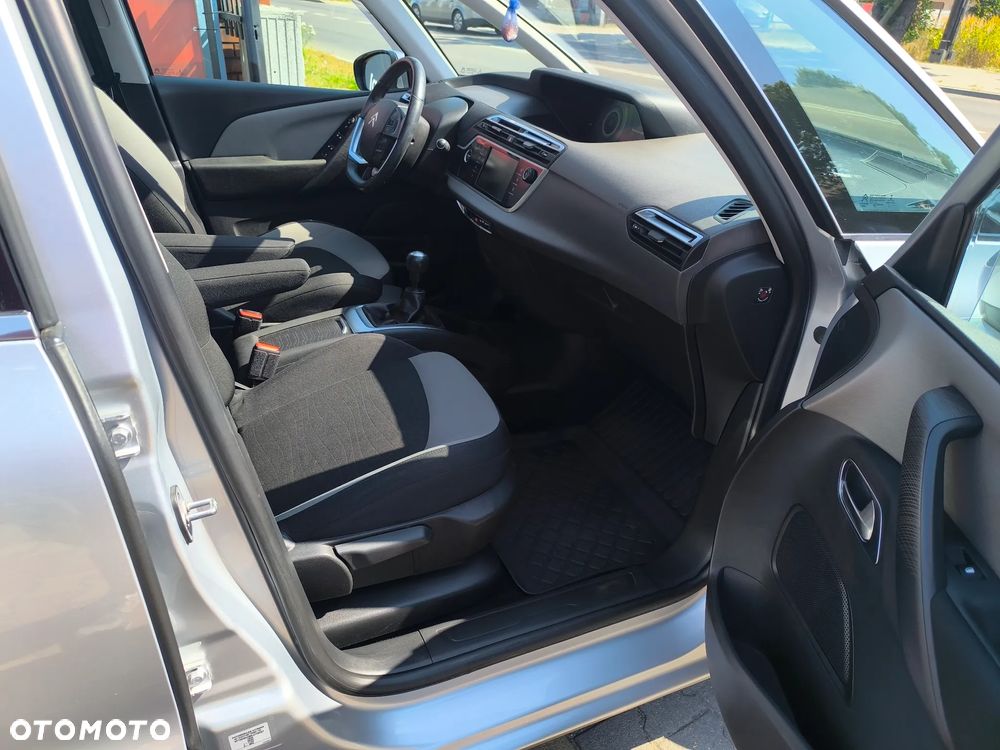 Citroën C4 Picasso e-HDi 115 Intensive - 19