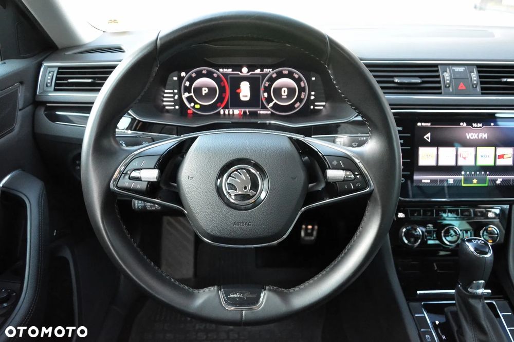 Skoda Superb 2.0 TDI SCR L&K DSG - 11