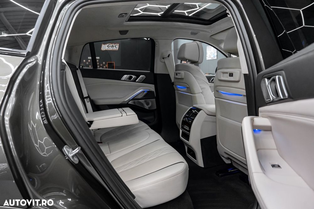 BMW X6 xDrive30d - 16