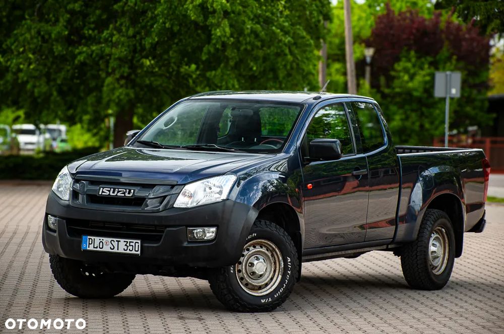 Isuzu D-Max 2.5 SC L - 25