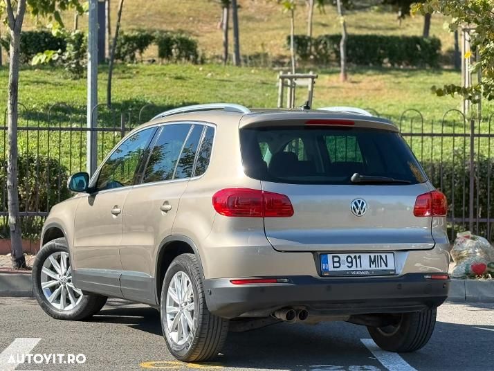Volkswagen Tiguan - 3