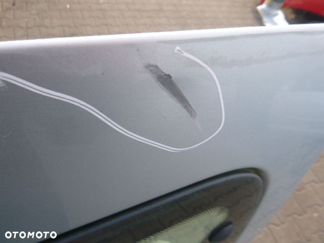 DRZWI PRAWE BOCZNE PRZESUWNE SUWANE KOMPLETNE RENAULT KANGOO I LIFT KOLOR TEB64 03-08 - 17