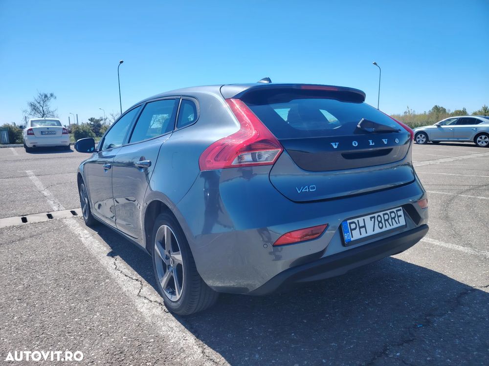 Volvo V40 D2 Aut. Kinetic - 4