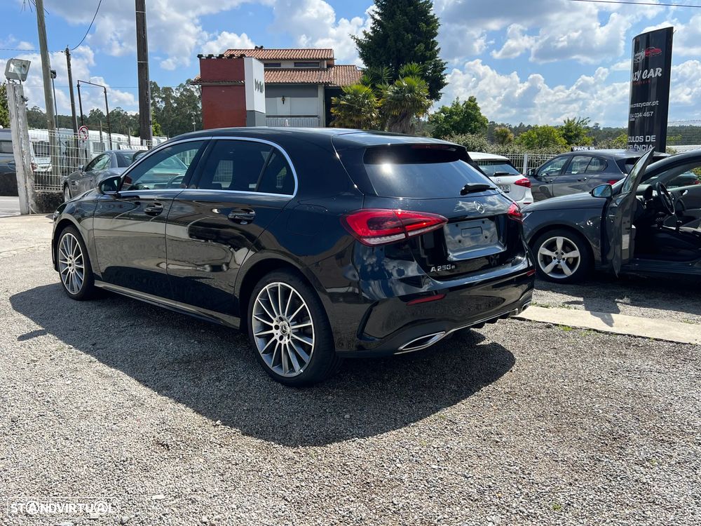 Mercedes-Benz A 250 e 8G-DCT AMG Line - 6