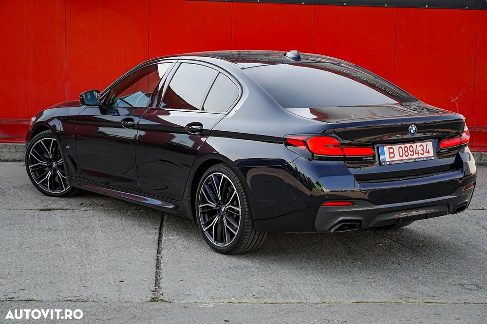 BMW Seria 5 530d xDrive AT MHEV - 19