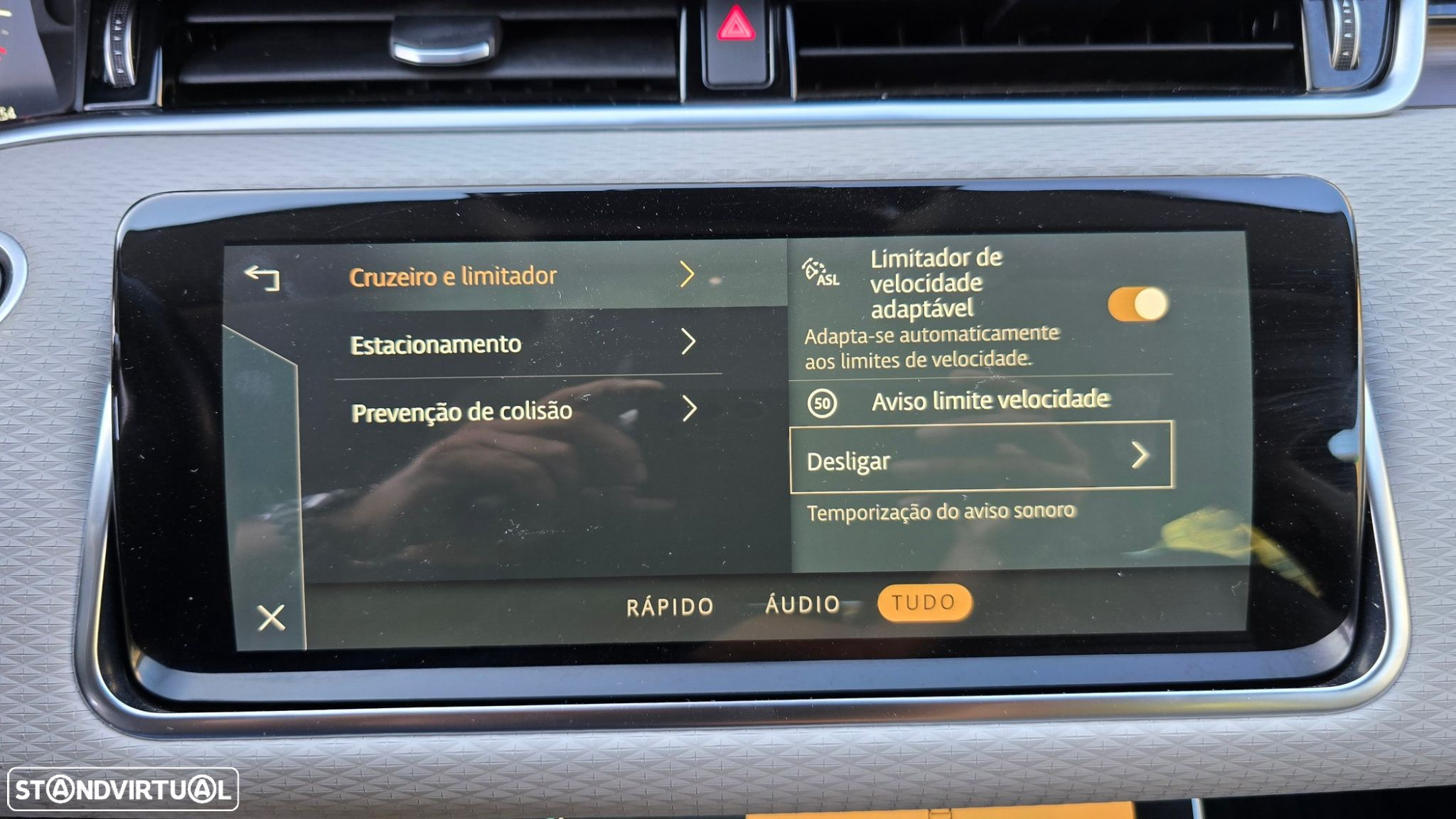 Land Rover Range Rover Evoque - 31