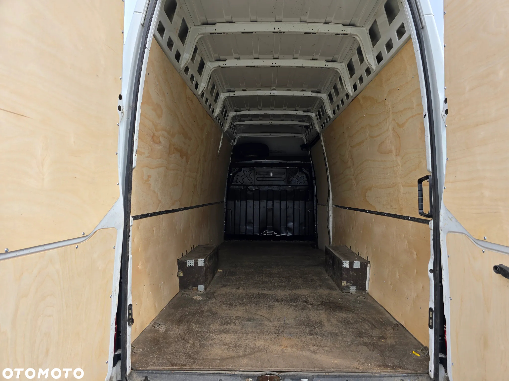 Iveco DAILY 35S18 Furgon Maxi - 20