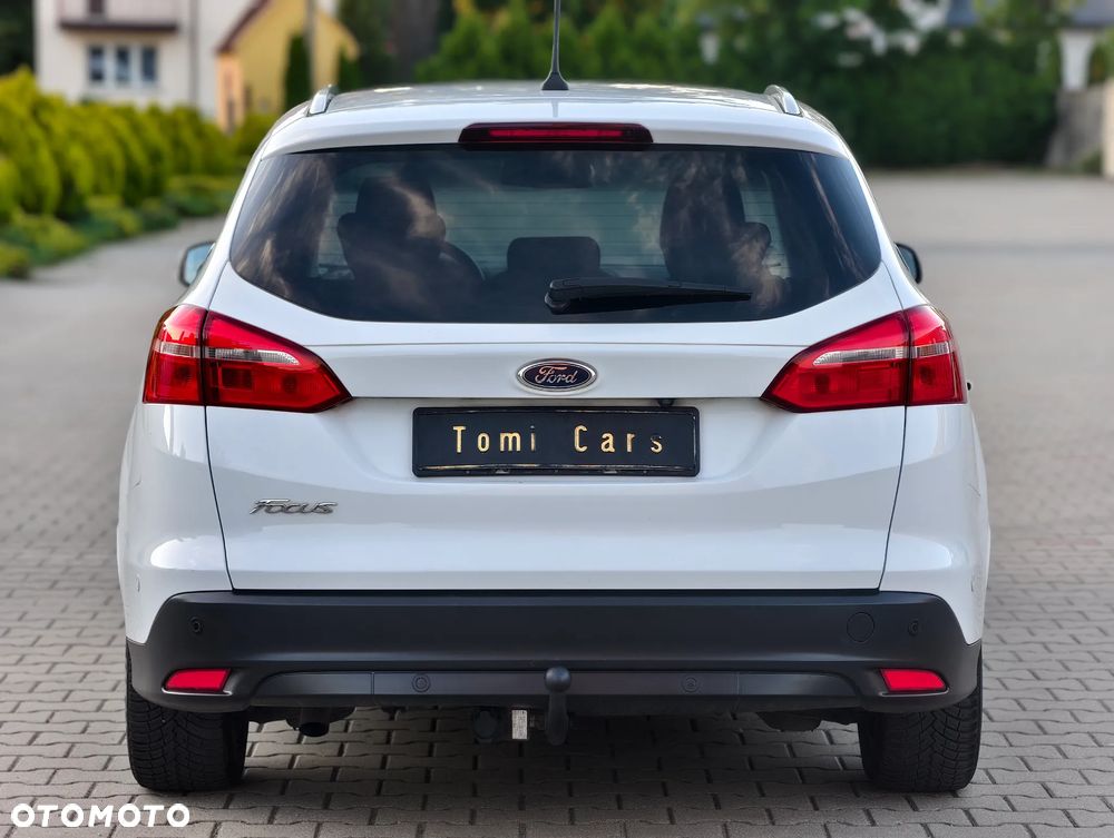 Ford Focus 1.5 EcoBlue Start-Stopp-System TITANIUM DESIGN - 30