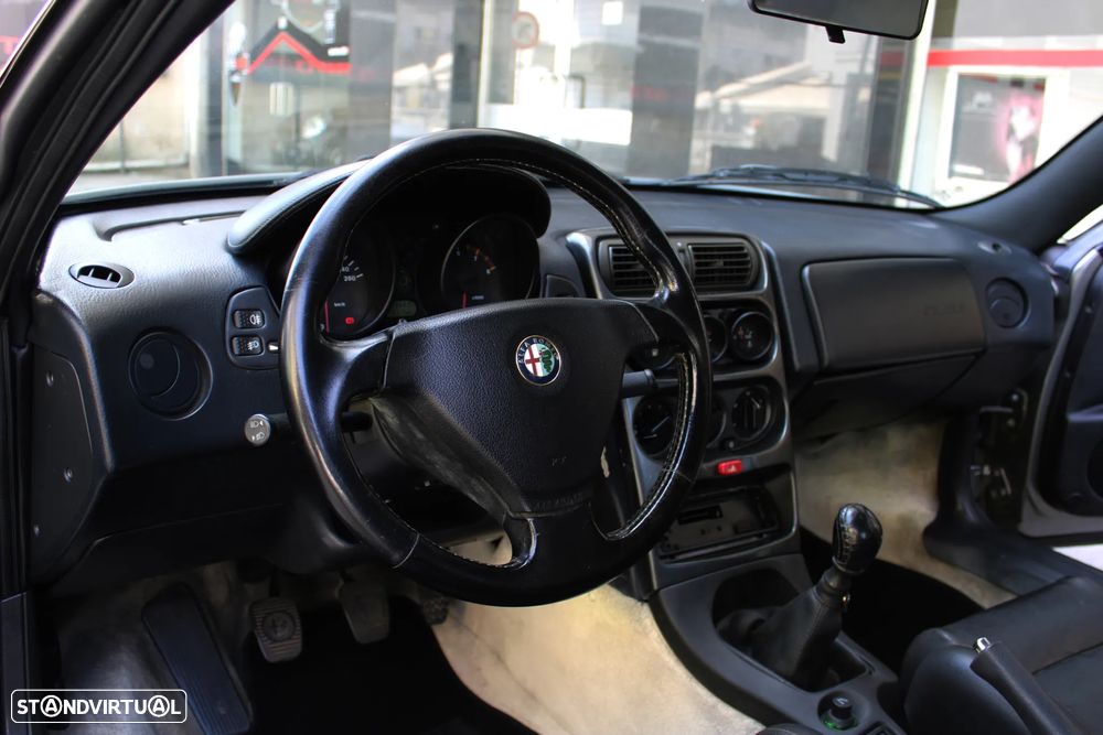 Alfa Romeo GTV 2.0 V6 TB - 20
