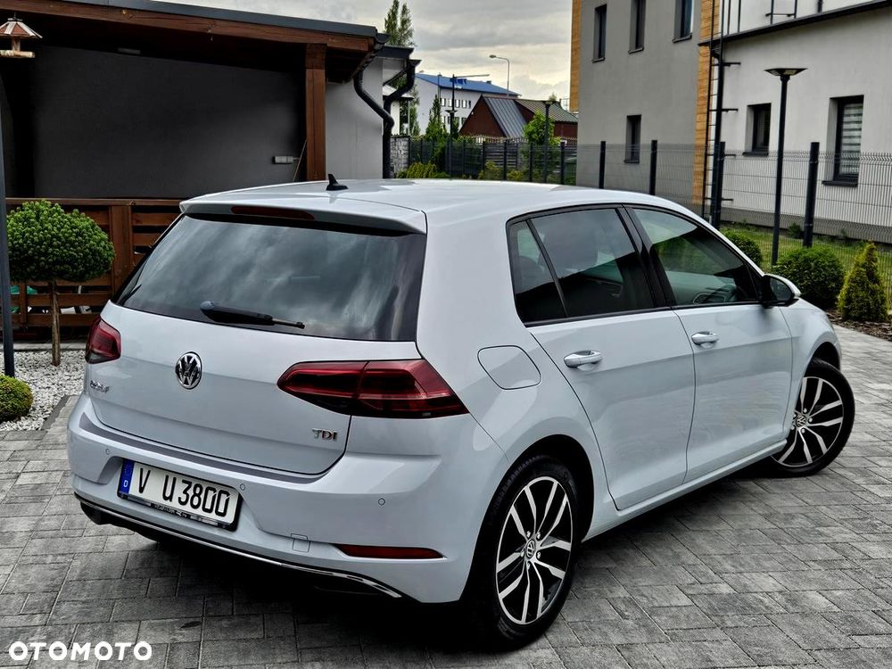 Volkswagen Golf 1.6 TDI SCR Comfortline - 11