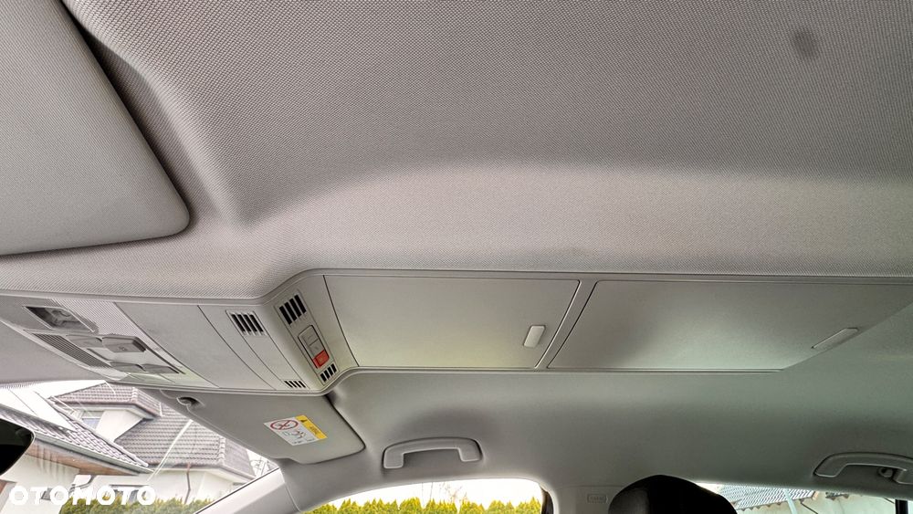 Volkswagen Tiguan 2.0 TDI SCR 4Mot Elegance DSG - 35