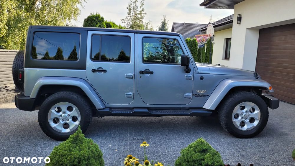 Jeep Wrangler 3.6 Unlim Sahara - 5