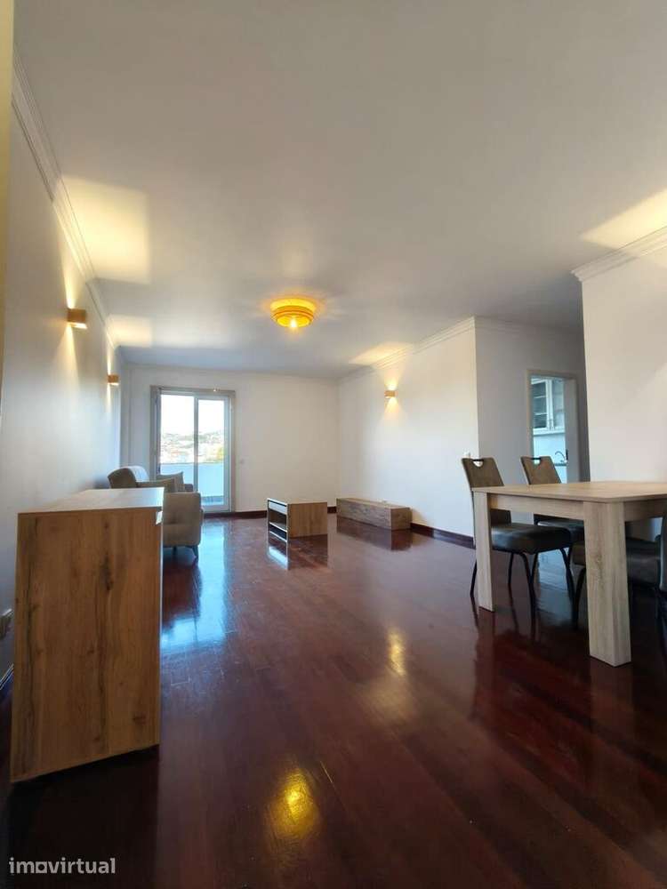 Apartamento T2 em Funchal (Santa Maria Maior) de 101,00 m2 - Grande imagem: 3/18