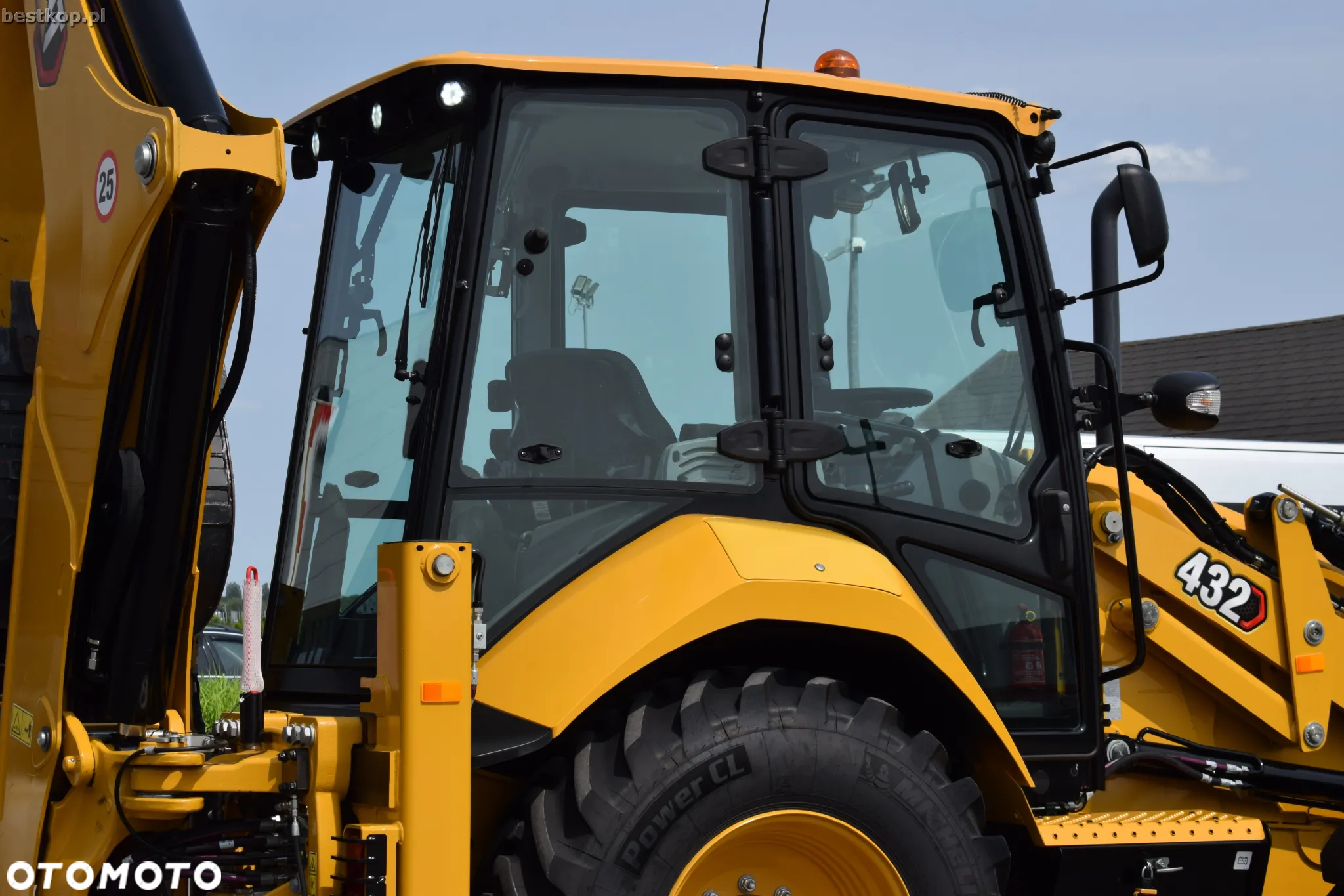 Caterpillar CAT 432 - 6