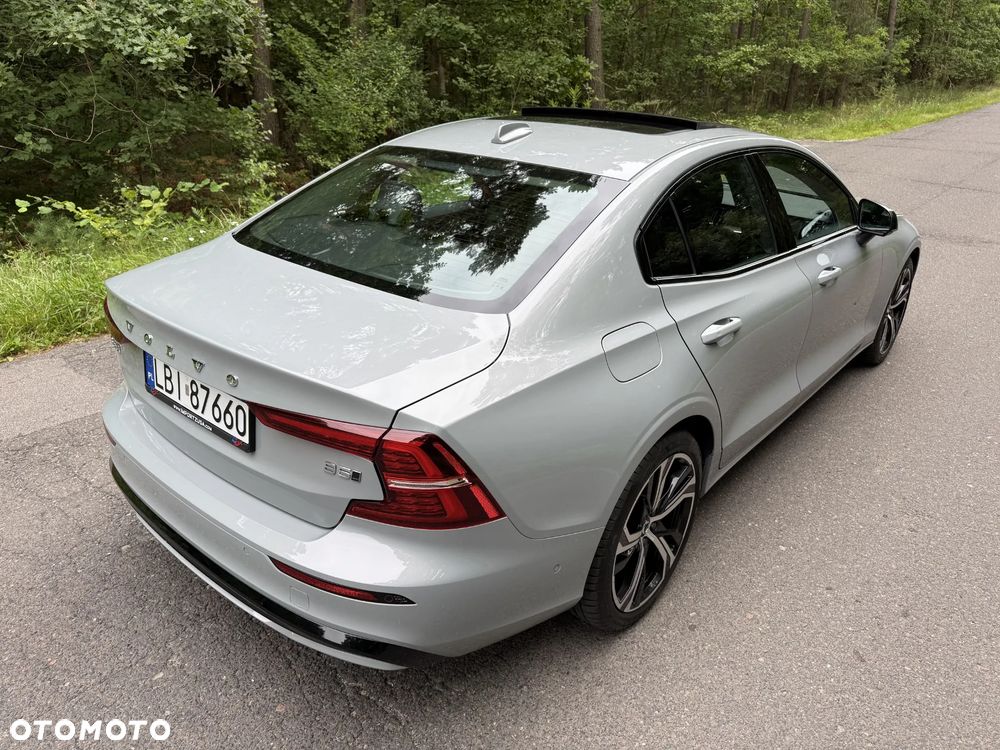 Volvo S60 B5 B AWD Plus Dark - 3