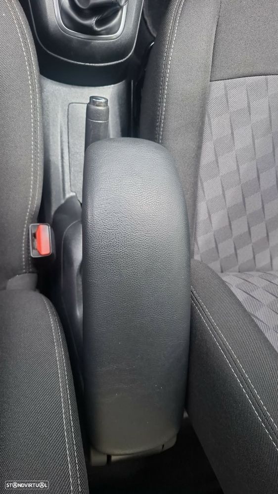 Citroën C-Elysée 1.6 BlueHDi Seduction - 12