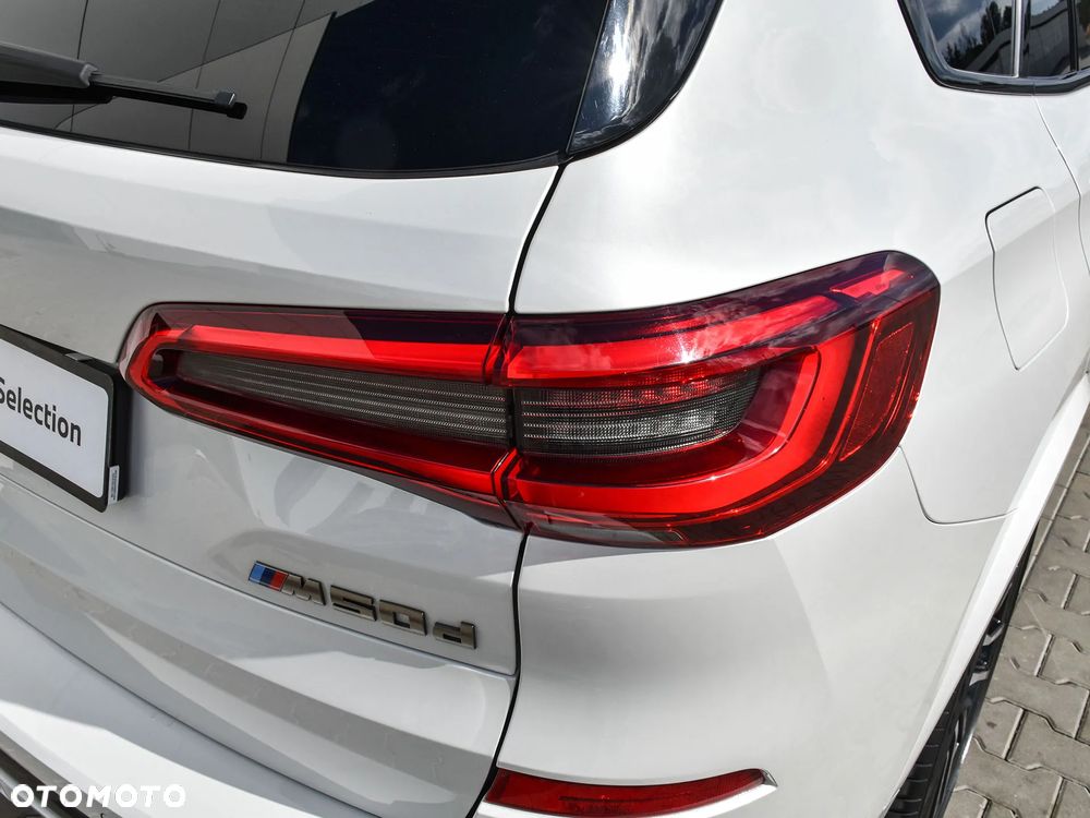 BMW X5 M M50d - 9