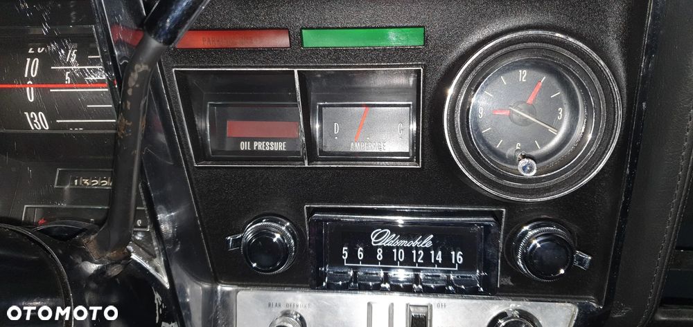 Oldsmobile Toronado - 9