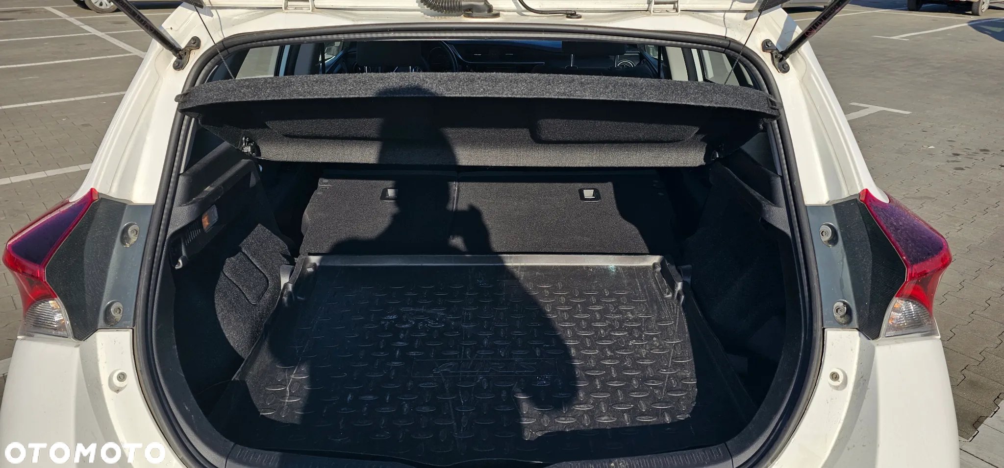 Toyota Auris Hybrid 135 Premium - 20