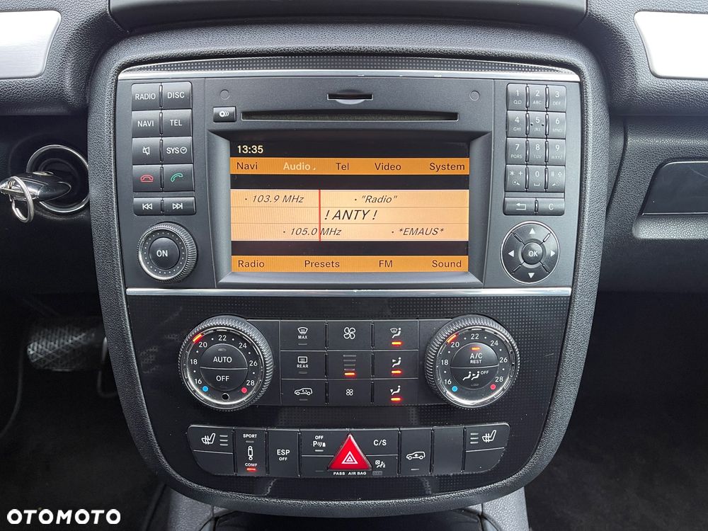 Mercedes-Benz Klasa R 320 CDI 4-Matic - 17