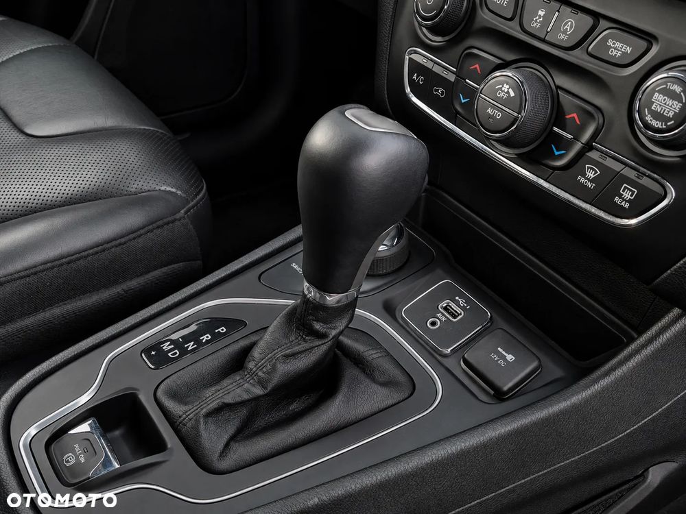 Jeep Cherokee 2.0 GME Active Drive I Night Eagle - 16