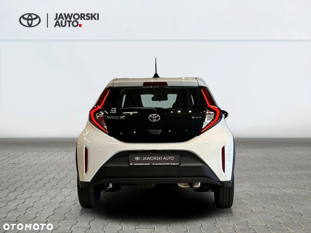 Toyota Aygo X Hybrid 1.5 Comfort e-CVT - 5