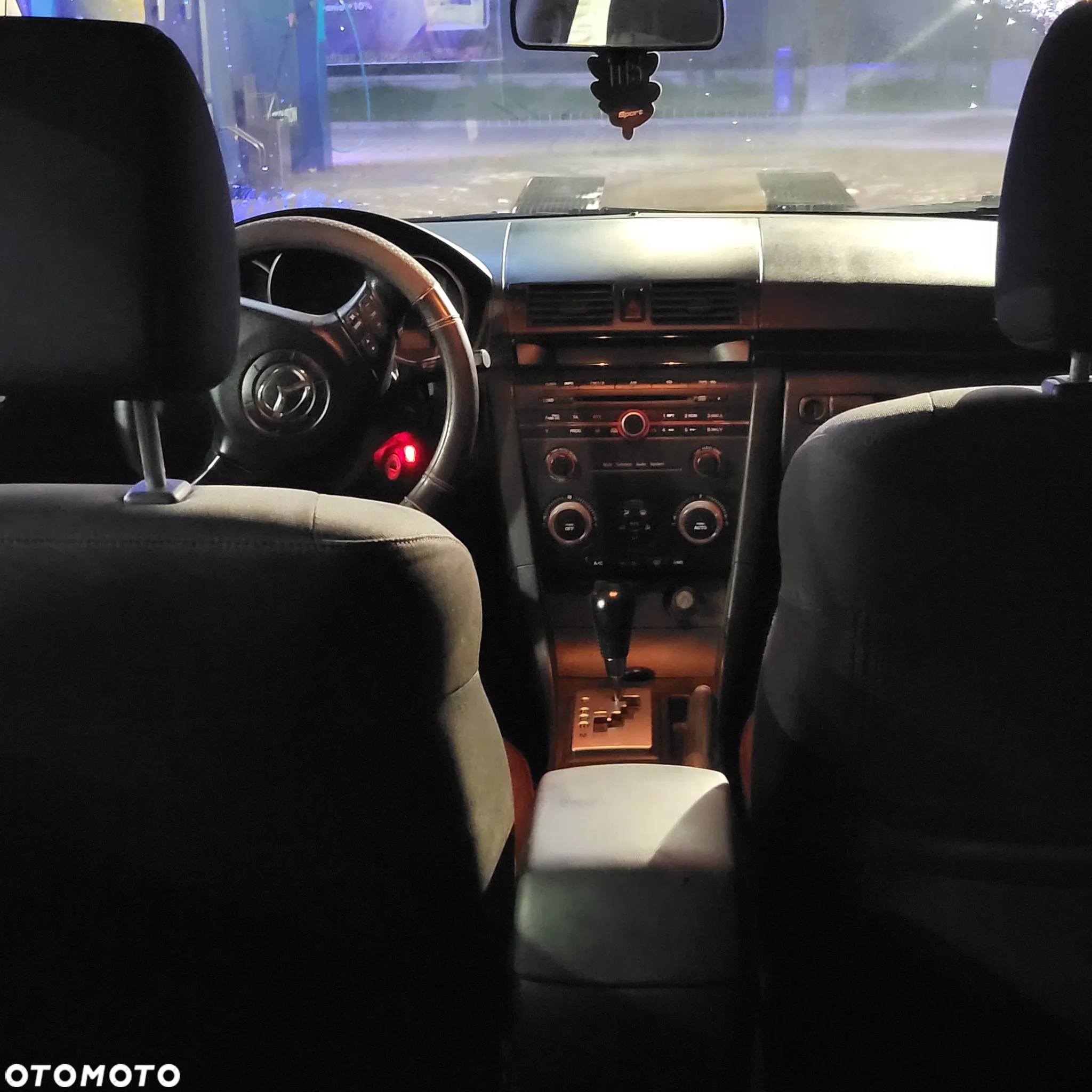 Mazda 3 - 6