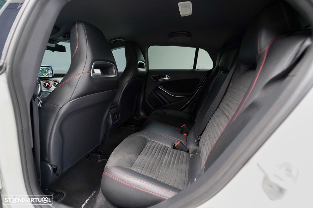 Mercedes-Benz CLA 45 AMG Shooting Brake 4-Matic - 15